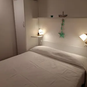 la-soffitta-vicino-al-mare.hotelitalianriviera.com/